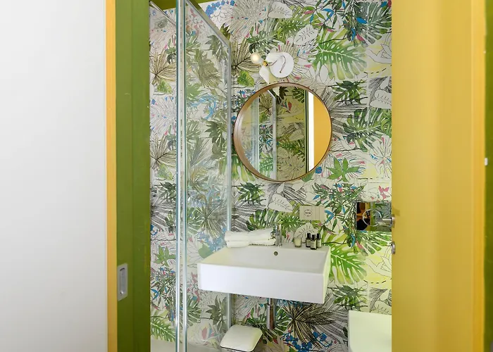 Moon River Luxury Apartment *