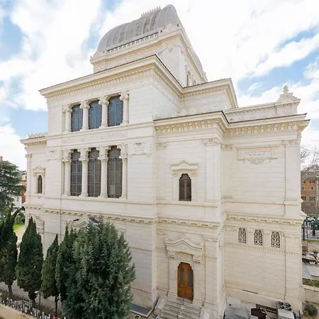 Moon River Luxury * Rome